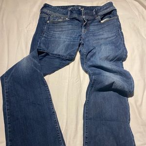 10L *American Eagle Outfitters* Bootcut stretch jeans.